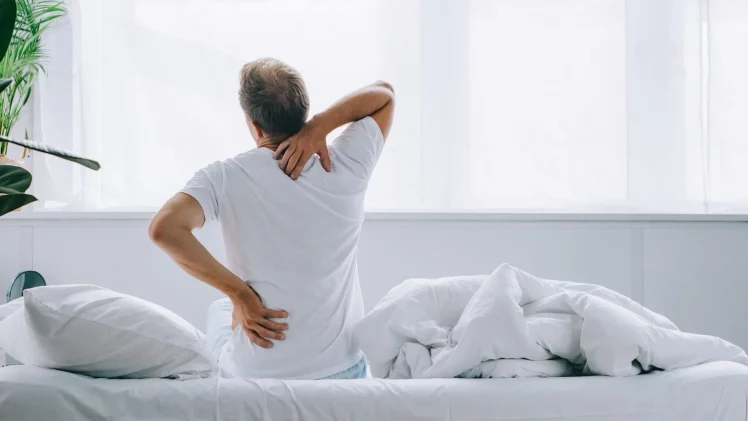 How Sleep Position Affects Back Pain and Choosing the Right Mattress